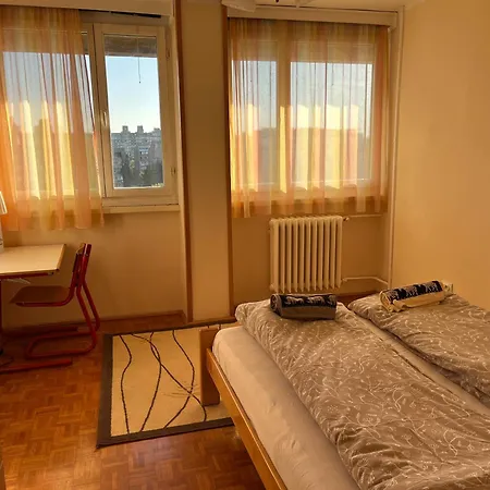 Apartment Comfort & Style Panoramic Urban Retreat 2
