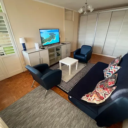 דירה Comfort & Style Panoramic Urban Retreat 2